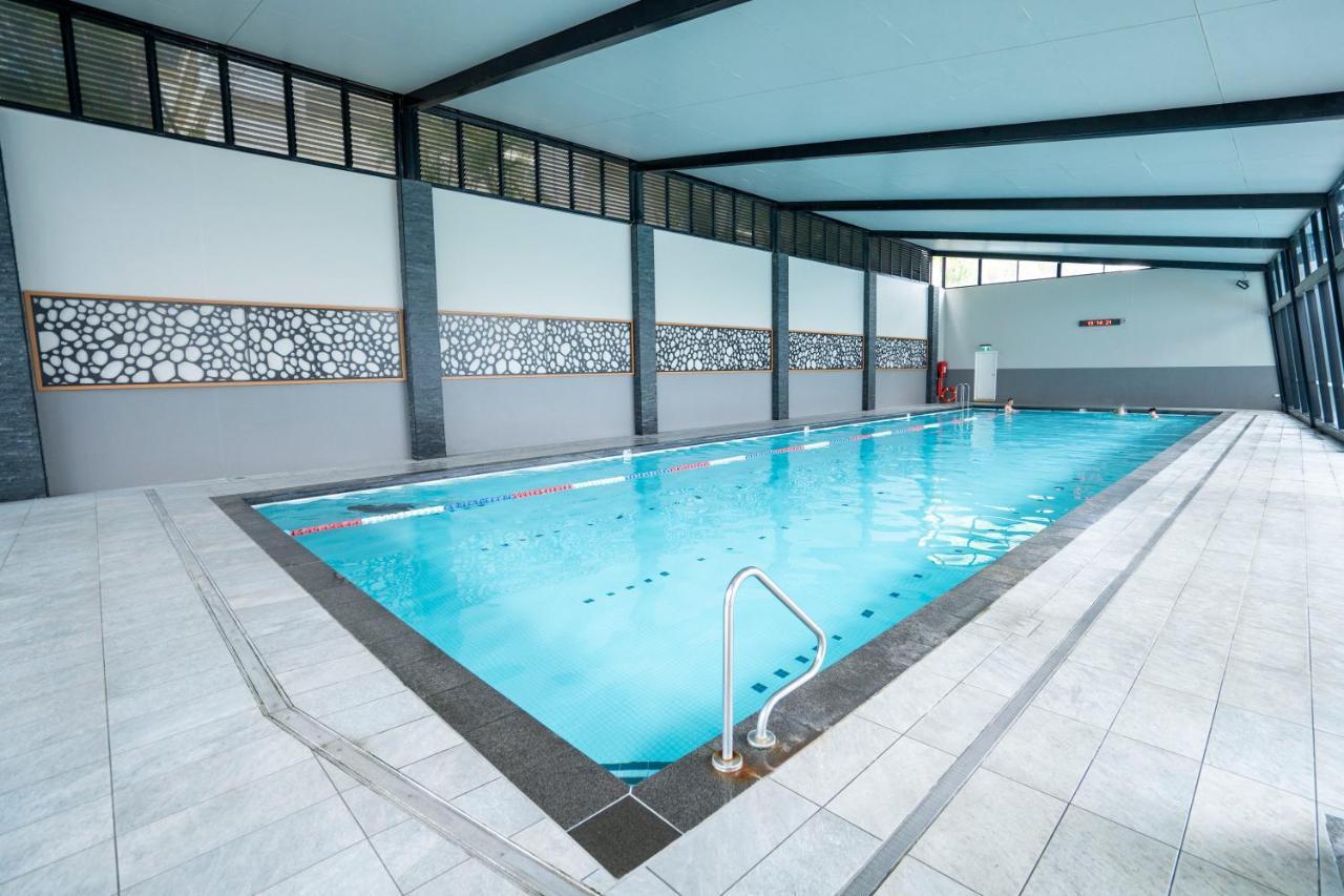 Circle On Cavill Apartment Gold Coast Exterior photo